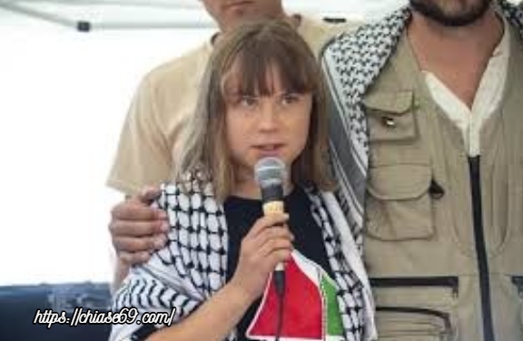 Greta Thunberg Diseret Israel dan Dipaksa Cium Bendera, Ini Faktanya